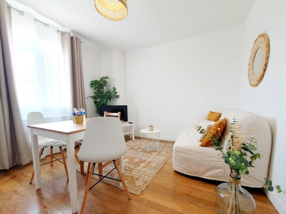 Le Cosy Palm Tree By Madame Conciergerie Leilighet Bruz Eksteriør bilde